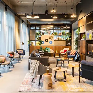 *** Hotel Moxy Berlin Airport Niemcy